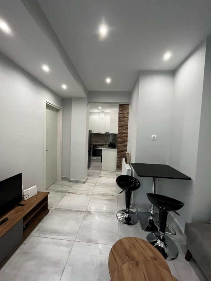 Modern Flat Ag. Dimitriou Apartamento Tessalónica Exterior foto